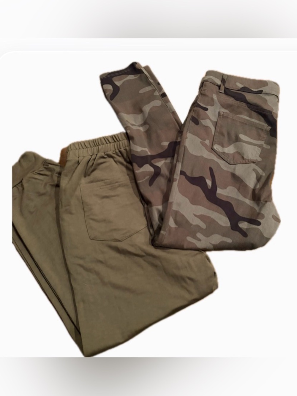 Time and Tru Camo Skinny Pants + Olive Joggers Duo Bundle Size L